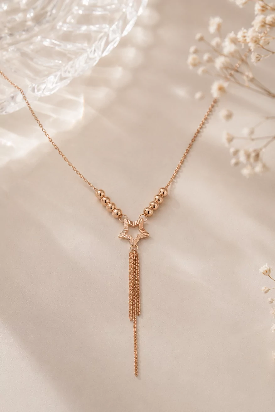 گردنبندستاره شرابه&zwnj;ای