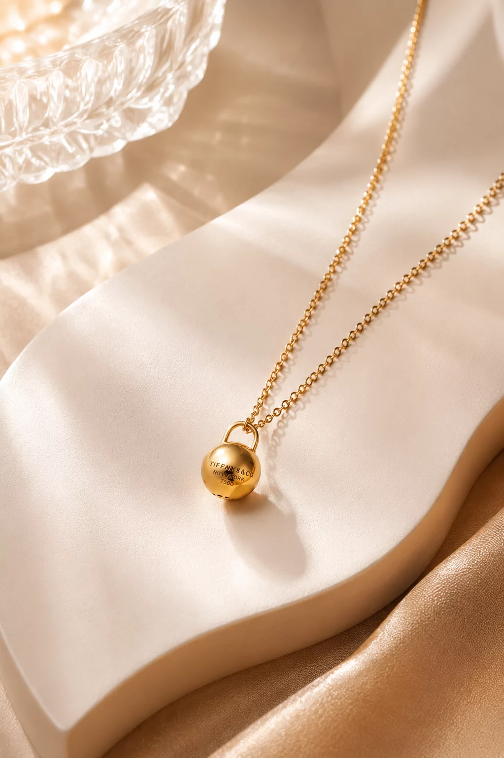 آویز گوی تیفانی
